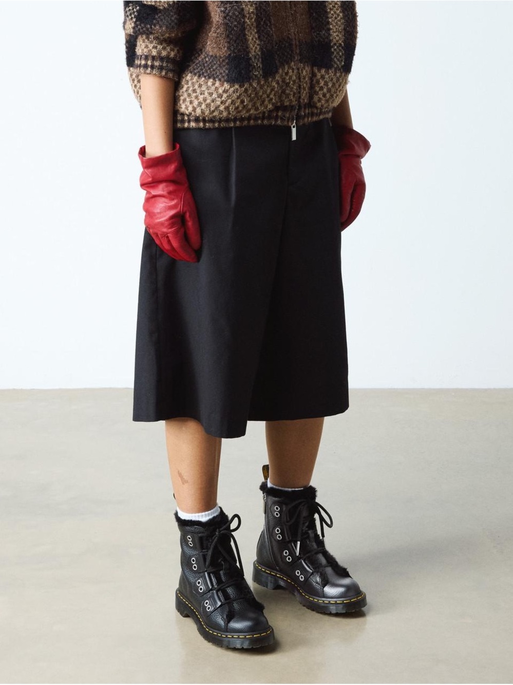 Dr. Martens Black Leather Lace-Up Fur-Trim Boot - Picture 2 of 10